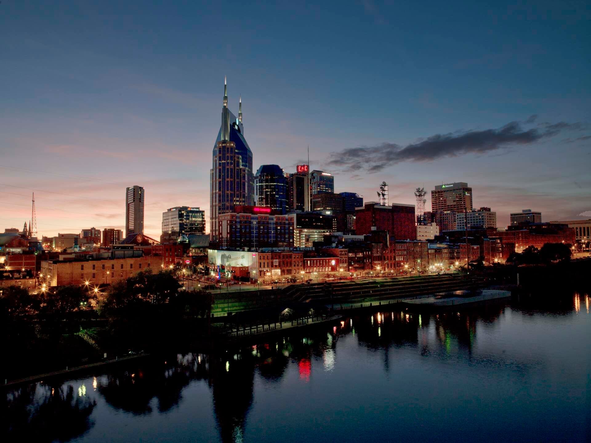 The Nashville skyline at dusk